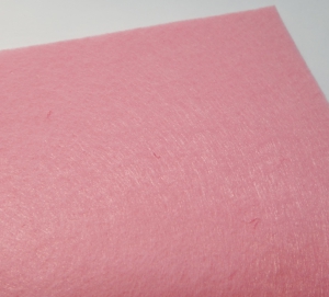 Фетр розовый ( 1 х200х300  мм)