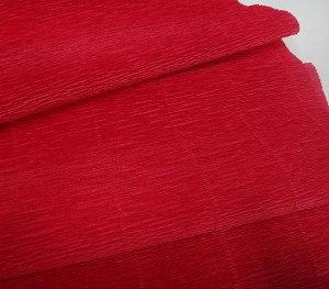 Бумага крепп  (50х250 см)  Цвет 586яркомалиновокрасный Италия.