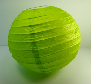 Шар декоративный , зеленый   , диаметр 15 см.